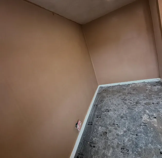 New plaster finish in a room